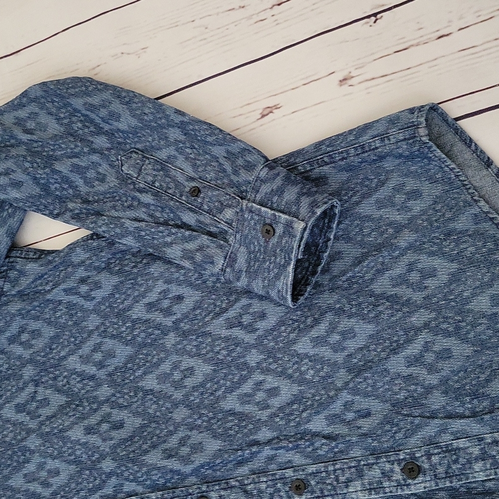 American Rag Button Down - Picture 4 of 9